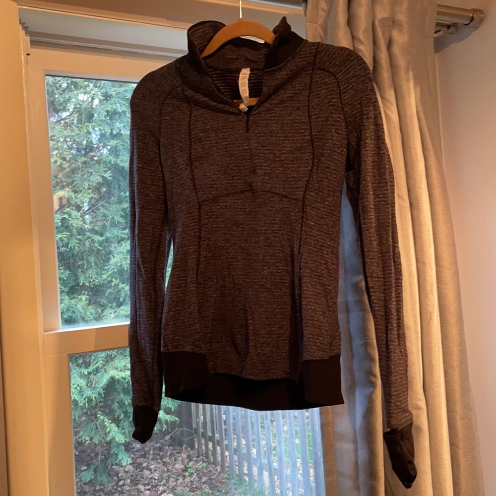 Lululemon quarter zip pullover
